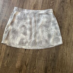 Outdoor Voices Mini Skirt Large Nylon